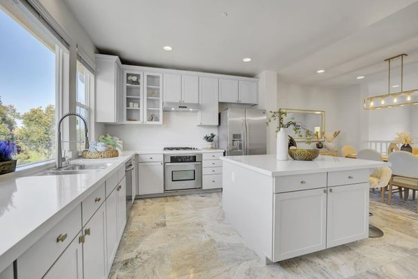 Dining room, Interior, Kitchen, Marble, Pendant Lights, Recessed Lighting, Stainless Steel Appliances