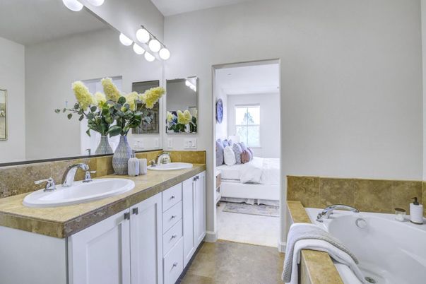 Bathroom, Bedroom, Dual Sink Vanities, Interior