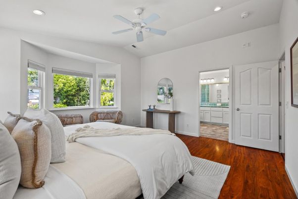 Bathroom, Bedroom, Interior, Recessed Lighting, Wood Texture Flooring