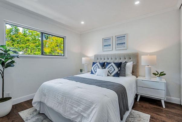 Bedroom, Interior, Recessed Lighting, Wood Texture Flooring