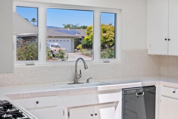 Interior, Kitchen, Tile Countertops