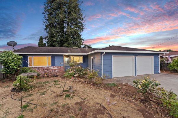 Attached, Backyard, Exterior, Facade, Ranch