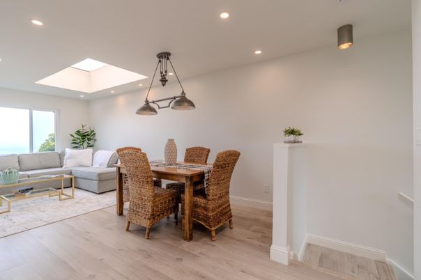 Dining room, Interior, Living room, Pendant Lights, Recessed Lighting, Wood Texture Flooring