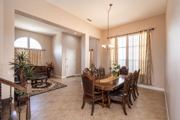 Chandelier, Dining room, Interior, Recessed Lighting