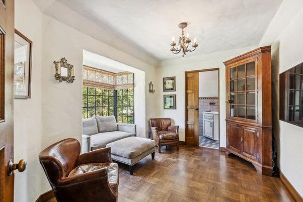 Chandelier, Interior, Living room, Wood Texture Flooring