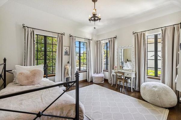 Chandelier, Interior, Pendant Lights, Wood Texture Flooring