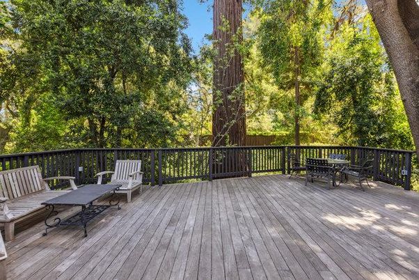 Exterior, Wood Texture Flooring