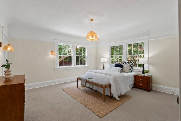 Bedroom, Interior, Pendant Lights