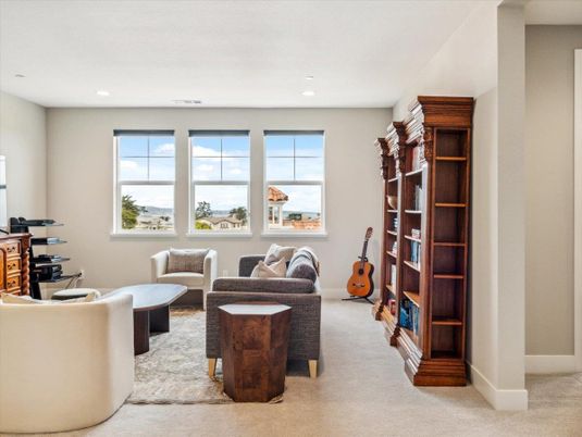 Interior, Living room, Recessed Lighting, Water