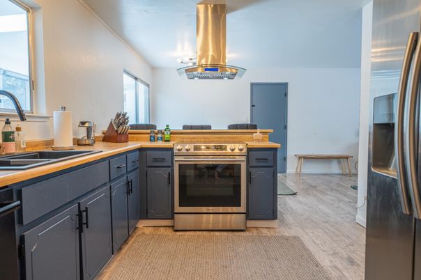 Interior, Kitchen, Stainless Steel Appliances, Wood Texture Flooring