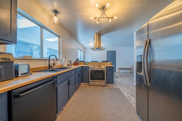 Interior, Kitchen, Stainless Steel Appliances