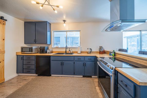 Interior, Kitchen, Wood Texture Flooring