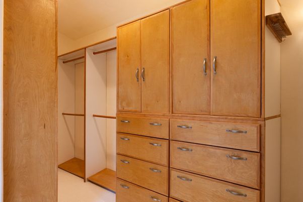 Interior, Walk-in Closets