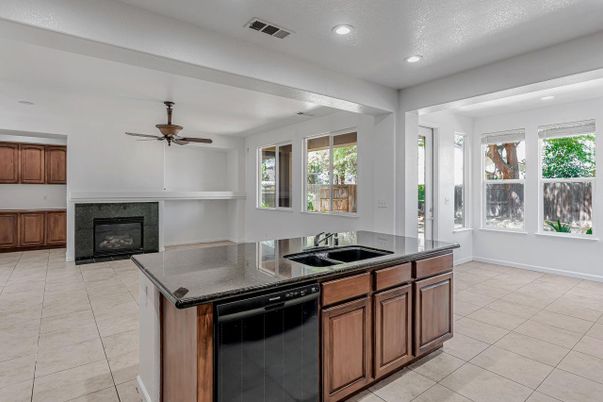 Fireplace, Interior, Kitchen, Recessed Lighting