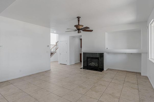 Empty room, Fireplace, Interior