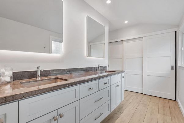 Bathroom, Dual Sink Vanities, Interior, Recessed Lighting, Wood Texture Flooring