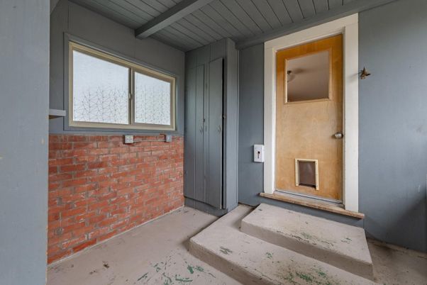 Empty room, Interior, Stone Walls