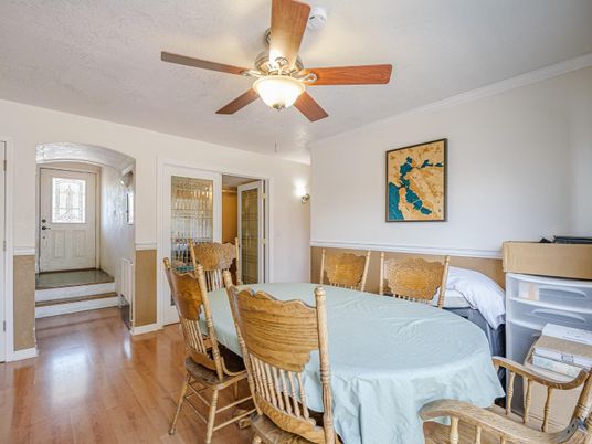 Bedroom, Dining room, Interior, Wood Texture Flooring