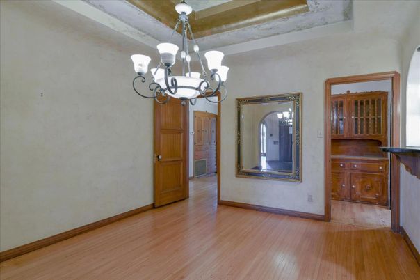Chandelier, Empty room, Interior, Wood Texture Flooring