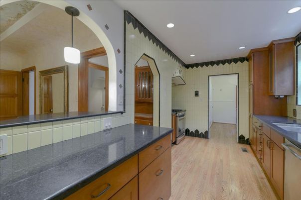 Interior, Kitchen, Pendant Lights, Recessed Lighting, Wood Texture Flooring