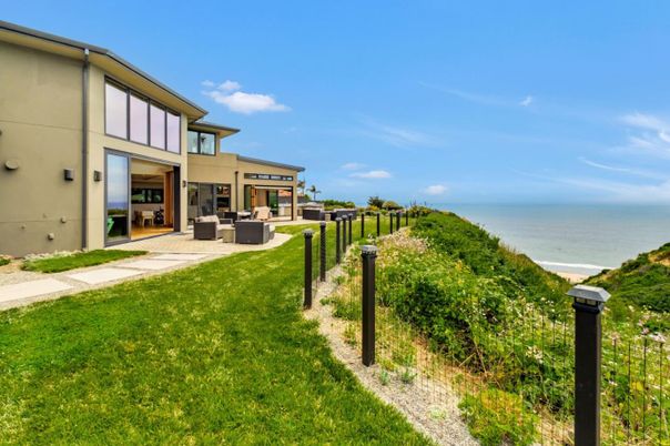 Backyard, Exterior, Water