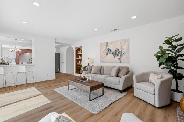 Interior, Living room, Pendant Lights, Recessed Lighting, Wood Texture Flooring