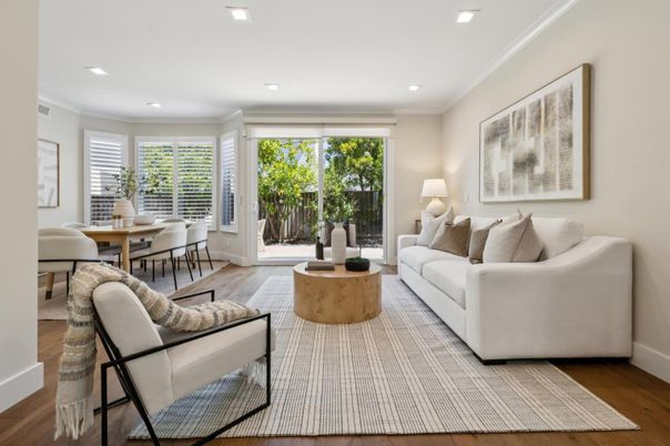 Dining room, Interior, Living room, Recessed Lighting, Wood Texture Flooring