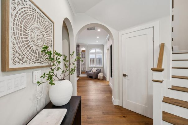 Interior, Recessed Lighting, Wood Texture Flooring