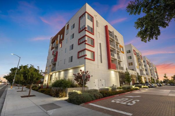 Exterior, Facade, Condo Building