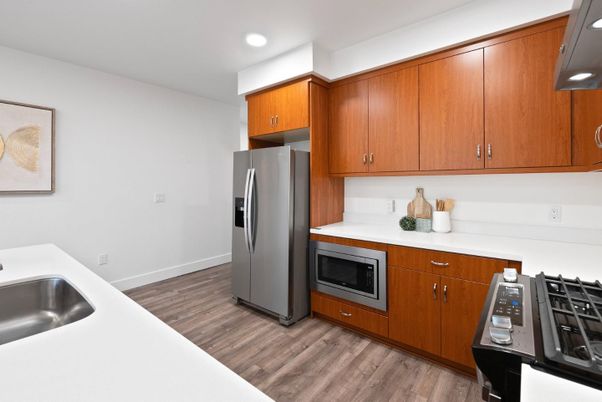Interior, Kitchen, Recessed Lighting, Wood Texture Flooring