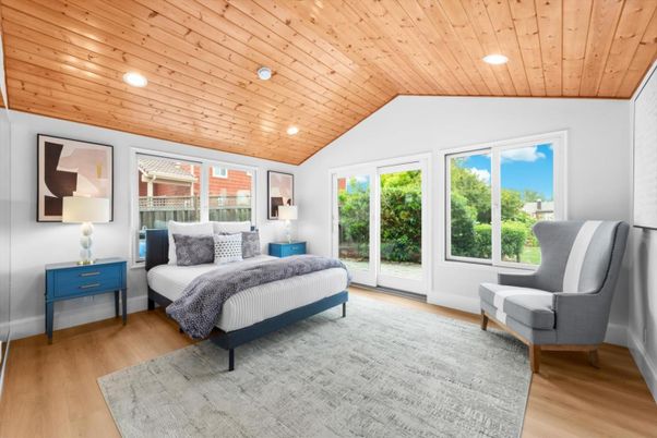 Bedroom, Interior, Recessed Lighting, Wooden Ceilings, Wood Texture Flooring