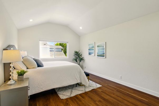 Bedroom, Interior, Recessed Lighting, Wood Texture Flooring