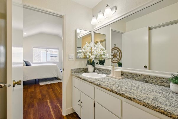 Bathroom, Bedroom, Dual Sink Vanities, Interior, Wood Texture Flooring