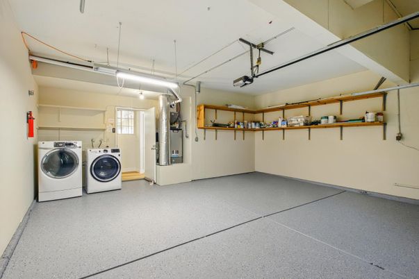 Garage, Interior, Washer