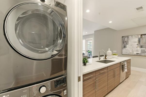 Interior, Kitchen, Recessed Lighting, Washer, Wood Texture Flooring
