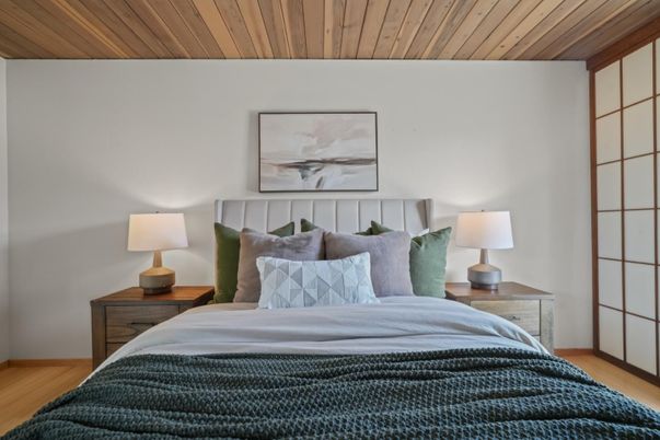 Bedroom, Interior, Wooden Ceilings, Wood Texture Flooring