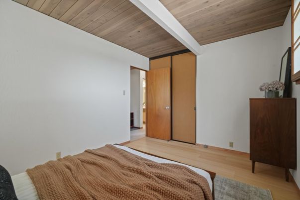 Bedroom, Interior, Wooden Ceilings, Wood Texture Flooring