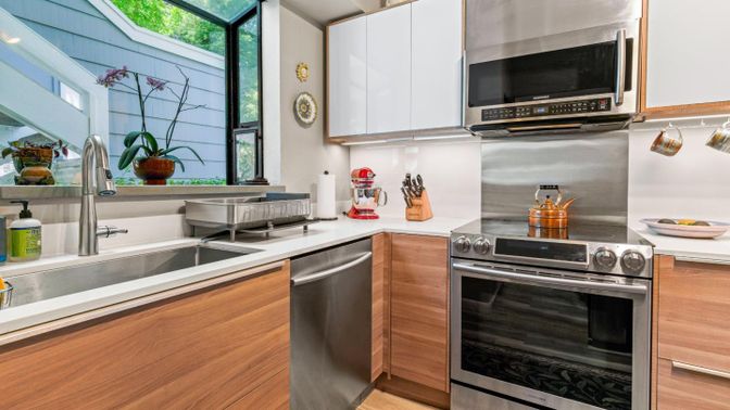 Interior, Kitchen, Stainless Steel Appliances