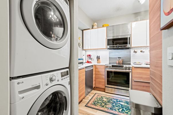 Interior, Kitchen, Stainless Steel Appliances, Washer, Wood Texture Flooring