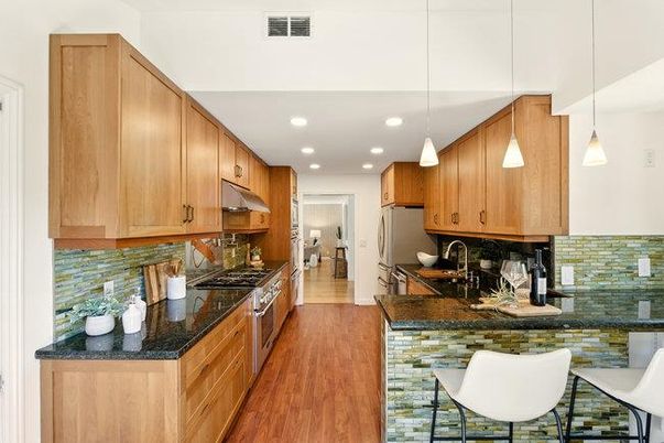 Interior, Kitchen, Pendant Lights, Recessed Lighting, Wood Texture Flooring