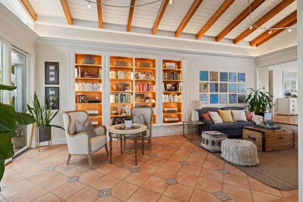 Interior, Living room