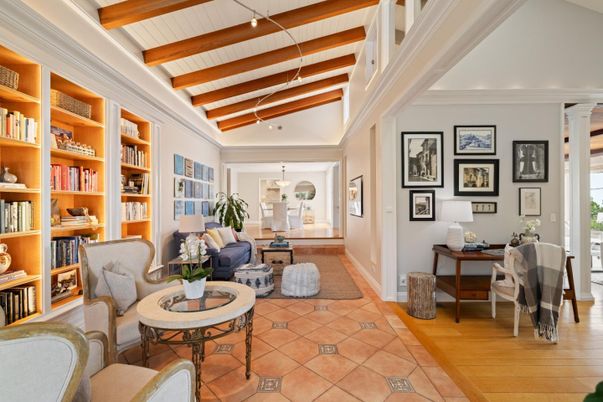 Interior, Living room, Pendant Lights, Wooden Beams, Wood Texture Flooring