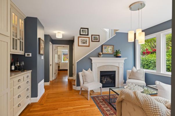 Fireplace, Interior, Pendant Lights, Wood Texture Flooring