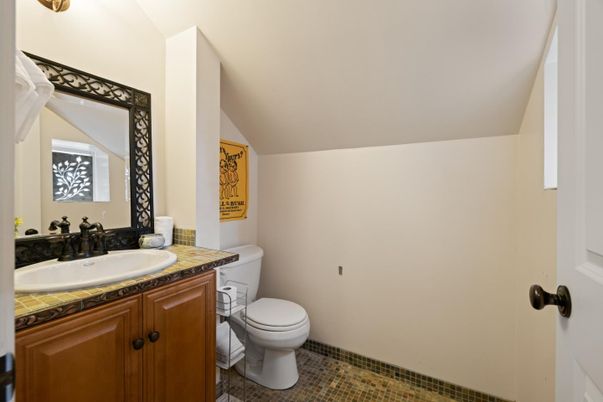 Bathroom, Interior, Tile Countertops