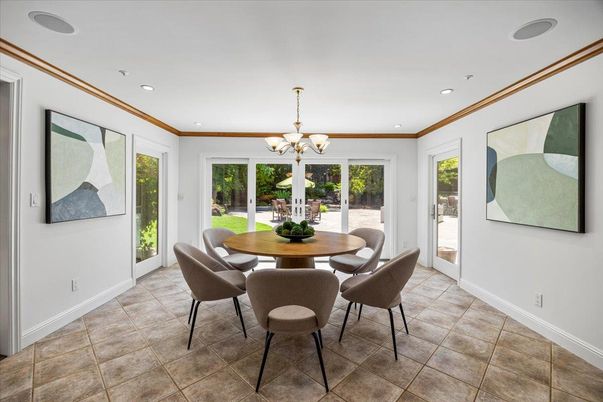 Chandelier, Dining room, Interior, Recessed Lighting