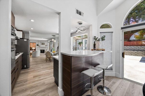 Dining room, Interior, Kitchen, Pendant Lights, Recessed Lighting, Wood Texture Flooring