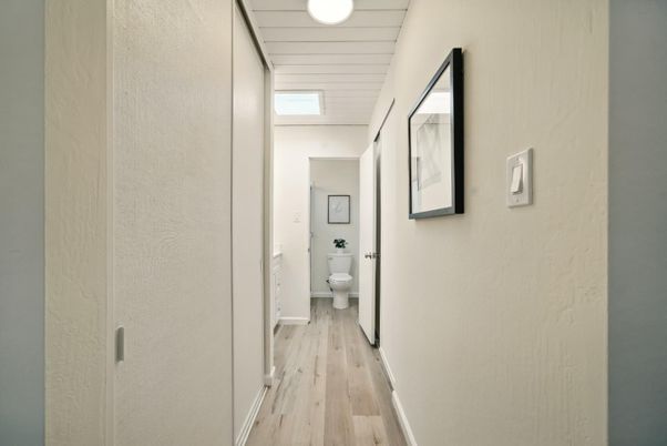 Bathroom, Interior, Recessed Lighting, Wood Texture Flooring