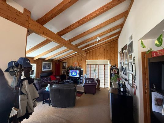 Fitness Equipment, Interior, Living room, Wooden Beams, Wooden Walls