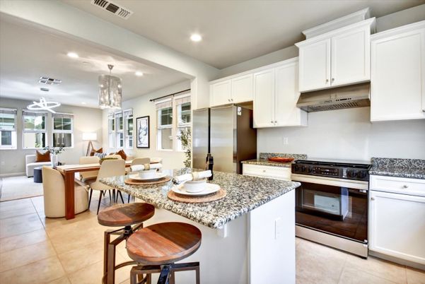 Chandelier, Dining room, Interior, Kitchen, Pendant Lights, Recessed Lighting, Stainless Steel Appliances