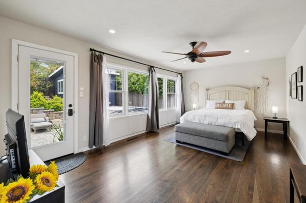 Bedroom, Interior, Recessed Lighting, Wood Texture Flooring